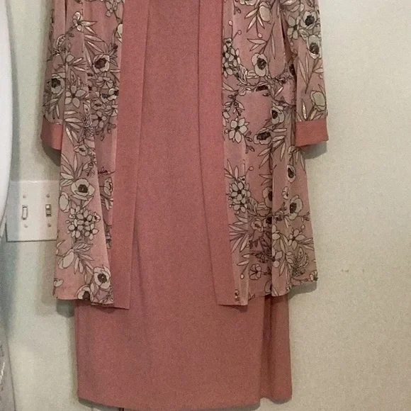 R&M Richards Sleeveless Floral Jacket Dress With Detachable Necklace, Pink, 12. - Picture 2 of 10